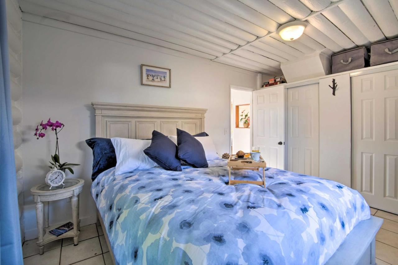 Unique Dog-Friendly Log Cabin Short Walk To Ocean Crescent City Exterior photo